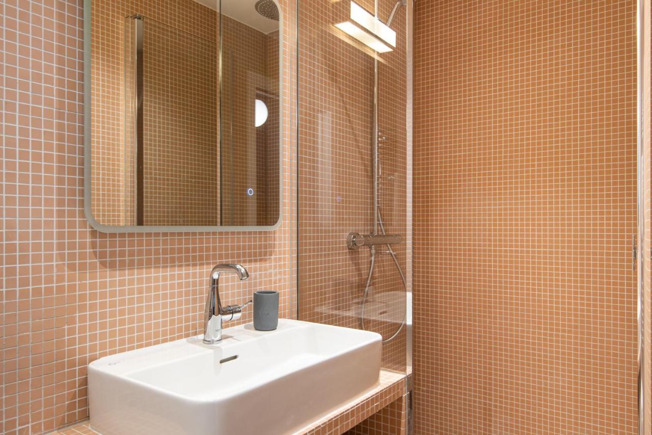 New - Villa Urbaine Au Coeur De Paris - 6 Pers Exteriör bild